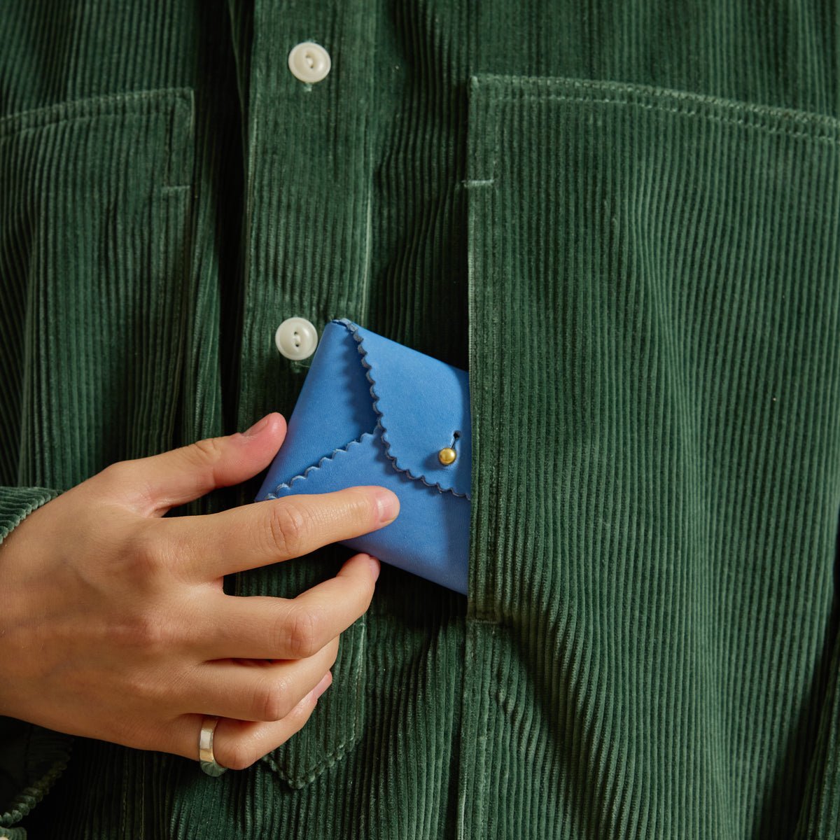 Handle Wallet LEATHER HANDLES – IMMODEST COTTON