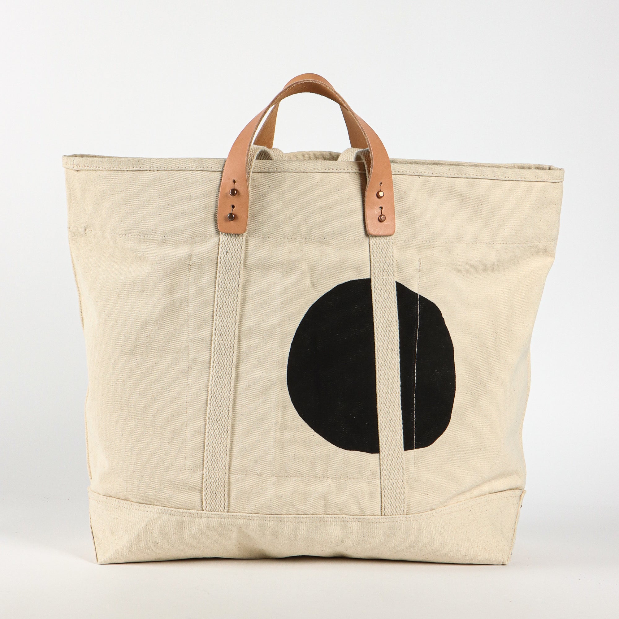 Large East West Tote | Black Polka (sample)