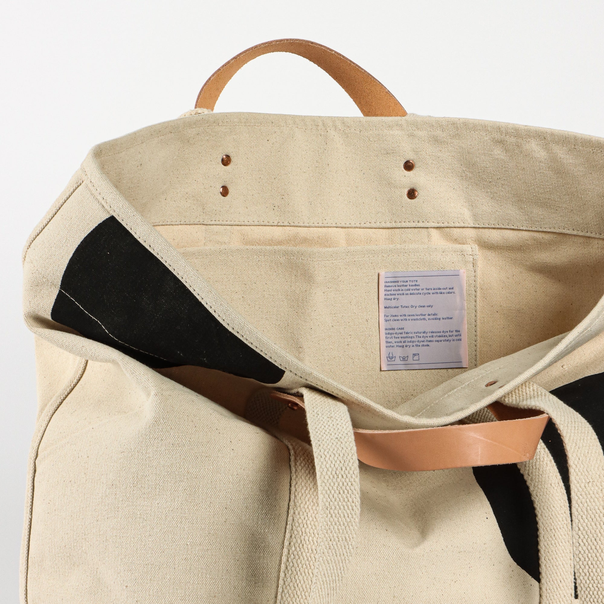 Large East West Tote | Black Polka (sample)