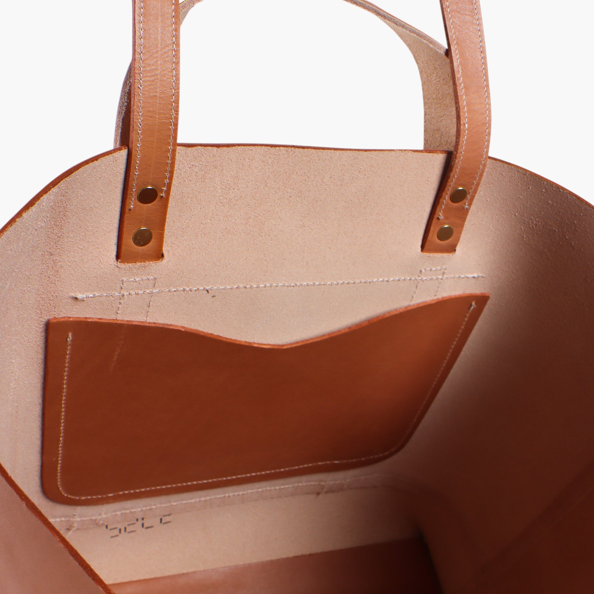 Leather Envelope Tote 02 | Golden Sesame (sample)