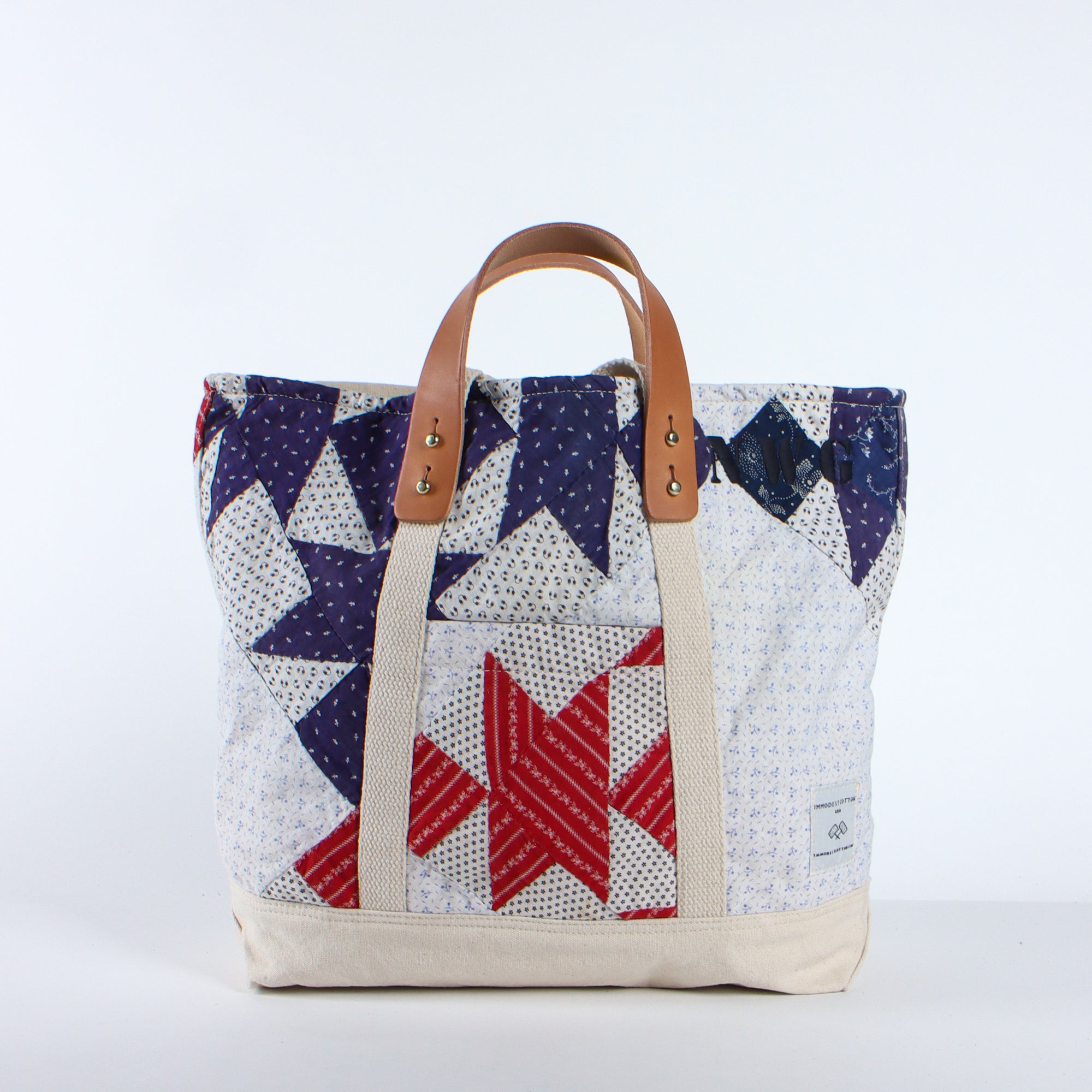 Small Zipper Tote | Ribbontail Quilt /Monogram